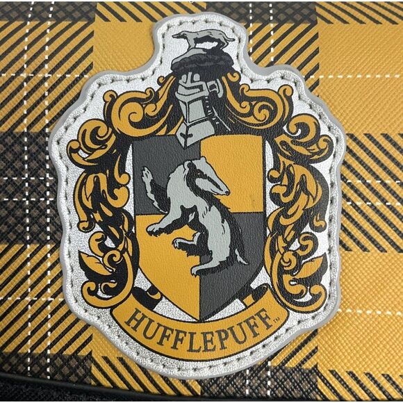 Harry Potter small Backpack Hufflepuff plaid Black Yellow Loungefly main image 7